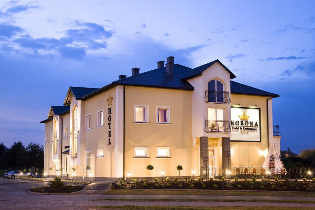 Hotel Korona 제수프 외부 사진