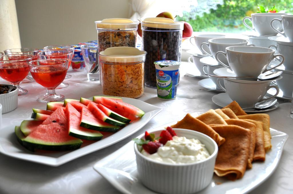 Hotel Korona 제수프 외부 사진